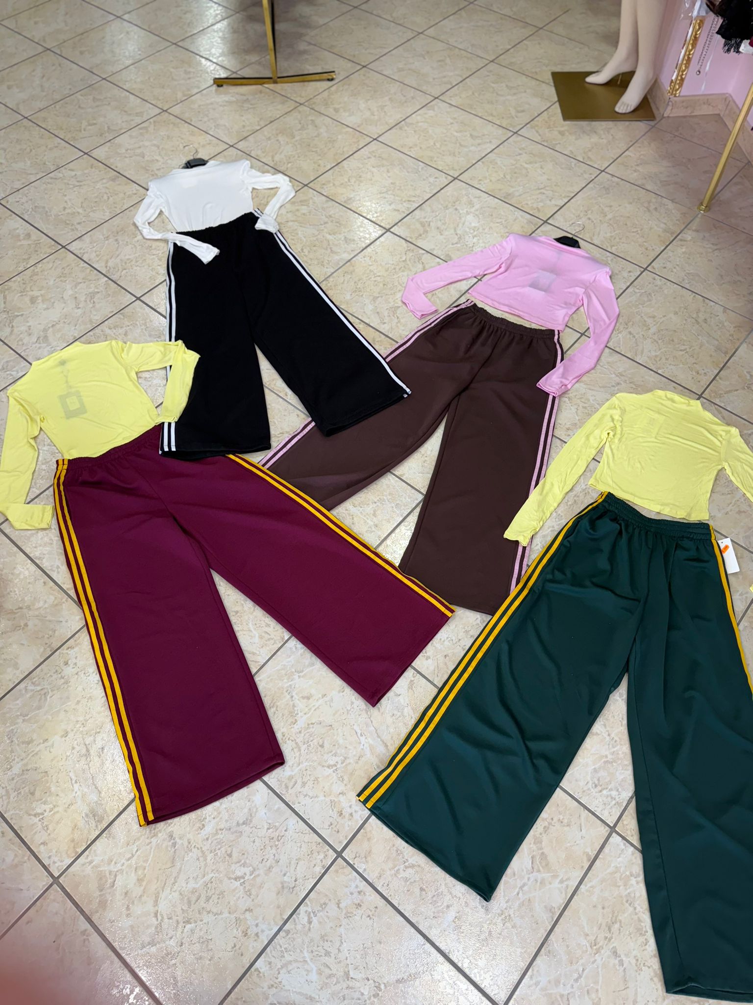 PANTALONE MOD. ADIDAS